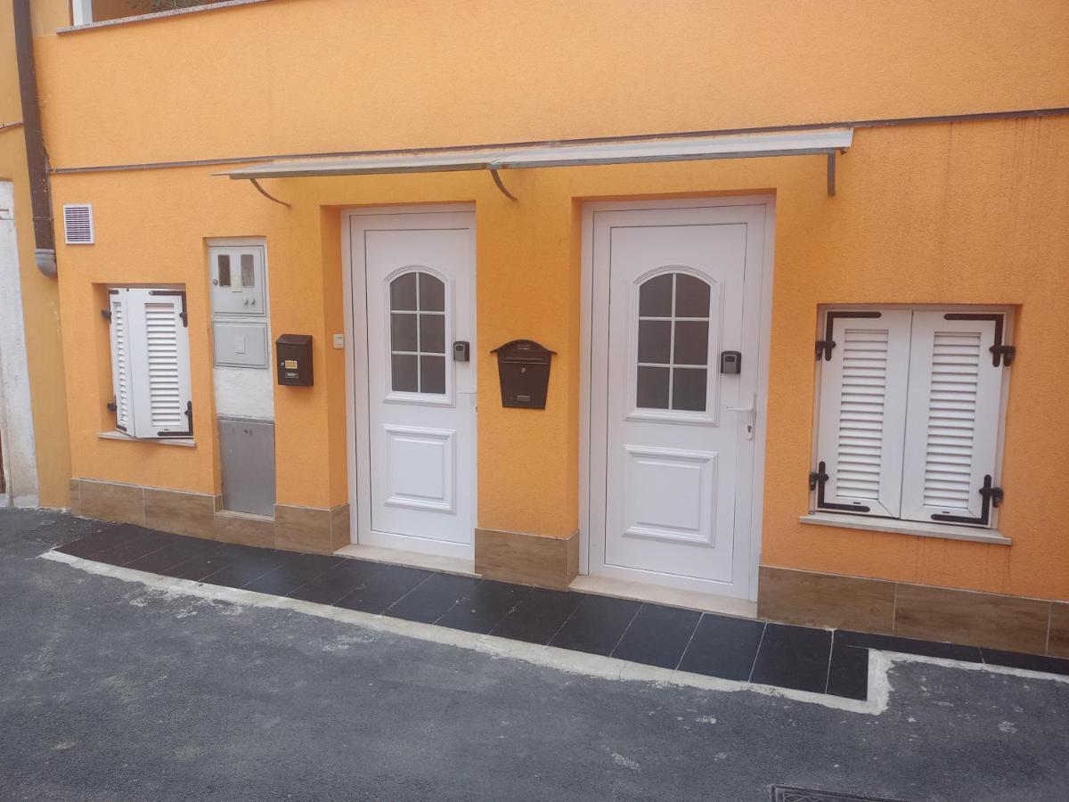 Apartma Eli2 Apartment Koper Exterior photo